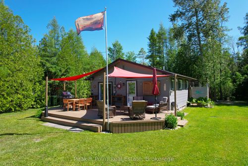 8 17 St S, Sauble Beach, ON, N0H2G0 | Card Image