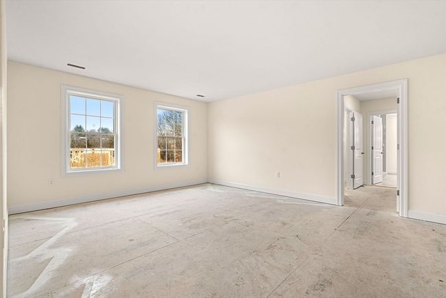 UNIT-3 - 66 Parish Rd, House other with 4 bedrooms, 3 bathrooms and 2 parking in Georgetown MA | Image 27