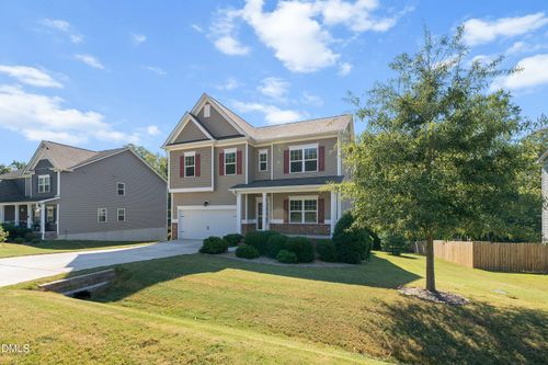 2579 Valley Dr, Clayton, NC, 27520-9108 | Card Image