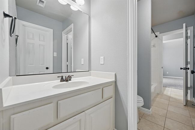 2ND FLOOR JACK AND JILL BATHROOM | Image 37