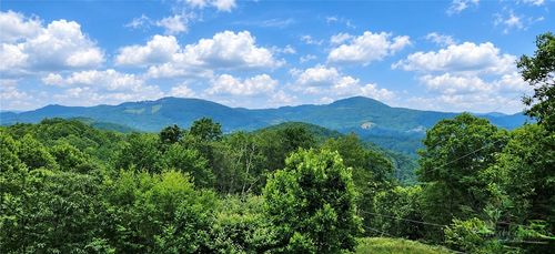 336 Farview Ln, Newland, NC, 28657 | Card Image