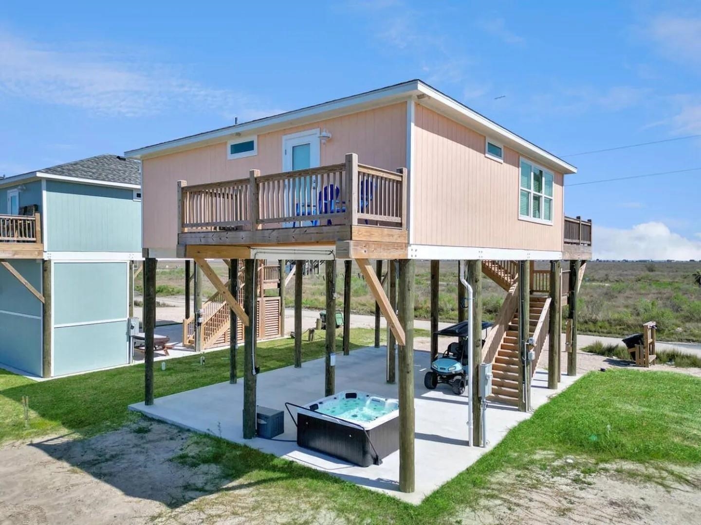 Residential in Gilchrist 4
