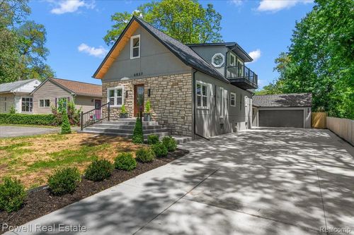 6837 Hatchery Rd, Waterford, MI, 48327-1131 | Card Image