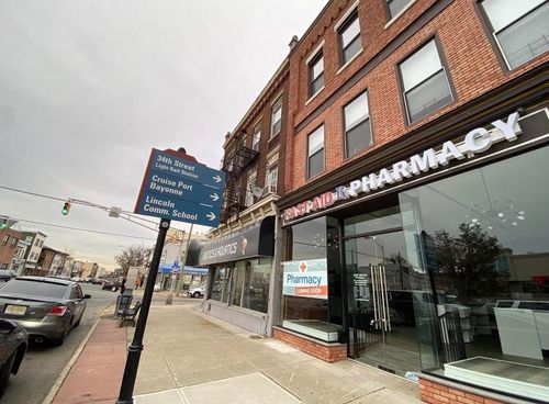 3-698 Broadway, Bayonne, NJ, 07002-4771 | Card Image
