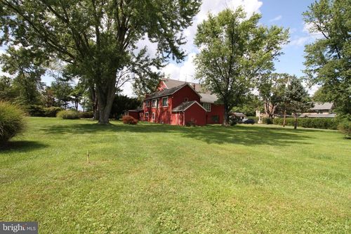 253 E Dark Hollow Rd, PIPERSVILLE, PA, 18947-9373 | Card Image