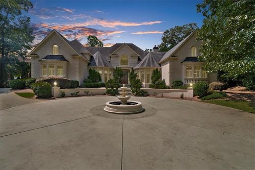 9005 Old Southwick Pass, Alpharetta, GA, 30022-6256 | Card Image