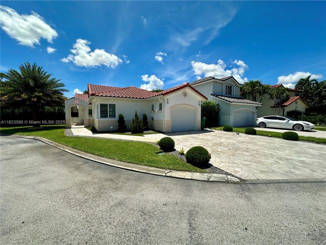 5020 Sw 154 Th Ave, House other with 4 bedrooms, 2 bathrooms and null parking in Miami FL | Image 25
