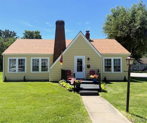 306 E Main St, Bowling Green, MO, 63334-1636 | Card Image
