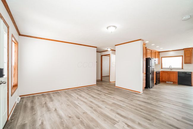 311 Genoa Rd, House other with 3 bedrooms, 2 bathrooms and null parking in Commercial Point OH | Image 4