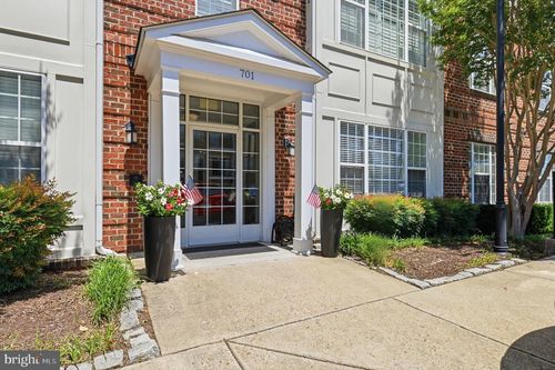 308-701 Cobblestone Blvd, FREDERICKSBURG, VA, 22401-6620 | Card Image