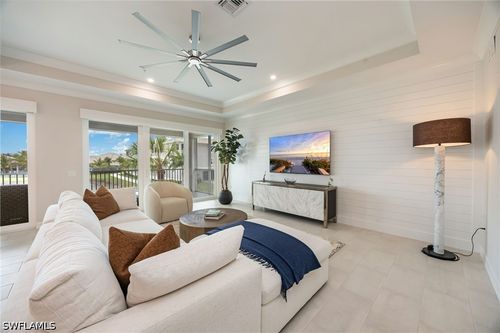 202-183 Indies Dr E, NAPLES, FL, 34114-9851 | Card Image