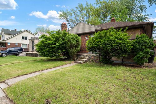 11780 Corbett St, Detroit, MI, 48213-1649 | Card Image