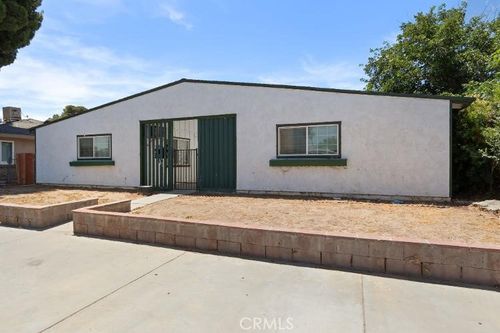 400 E Lancaster Blvd, Lancaster, CA, 93535-3057 | Card Image