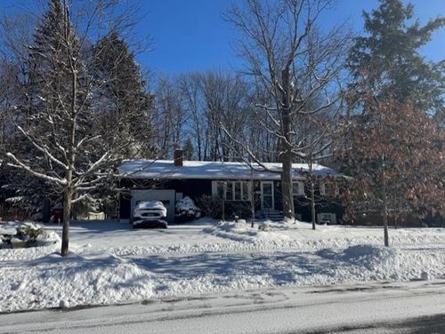 3 Beechwood Ln, South Burlington, VT, 05403-6506 | Card Image