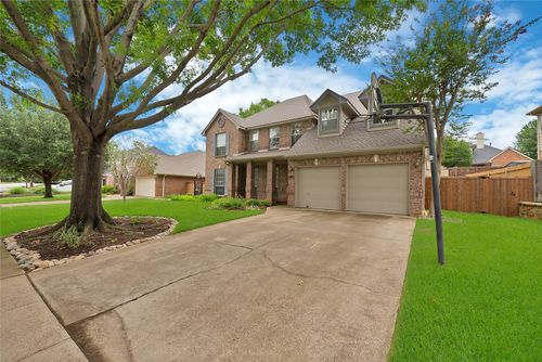 2129 Brentcove Dr, Grapevine, TX, 76051-7827 | Card Image
