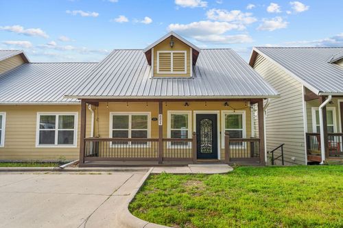 115 Cavanaugh Pl, Branson, MO, 65616-4516 | Card Image