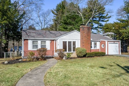 115 Cobleigh St, Westwood, MA, 02090-1203 | Card Image