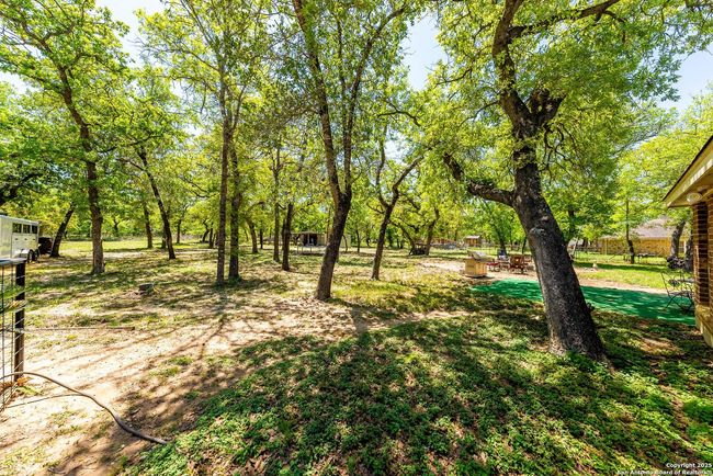 162 Champions Blvd, House other with 3 bedrooms, 2 bathrooms and null parking in La Vernia TX | Image 34