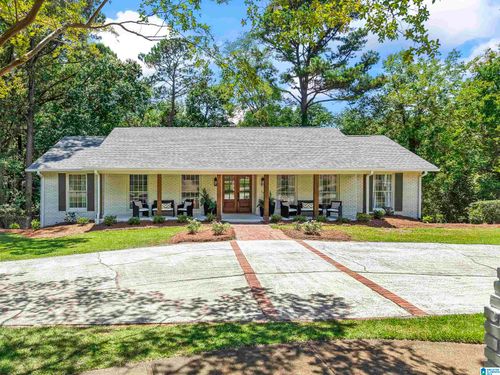 1308 Overland Dr, VESTAVIA HILLS, AL, 35216-2930 | Card Image