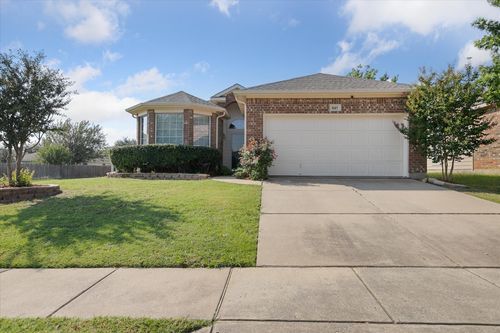 845 Poncho Ln, Haslet, TX, 76052-2960 | Card Image
