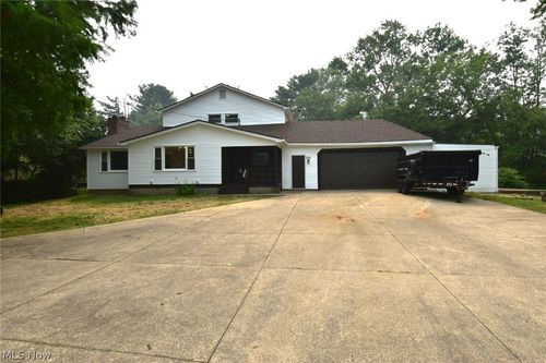3125 Trump Ave Se, Canton, OH, 44707-1951 | Card Image