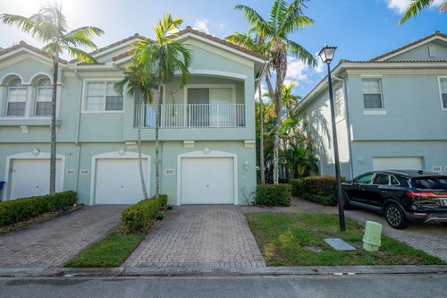 3127 Laurel Ridge Circle, Riviera Beach, FL, 33404 | Card Image