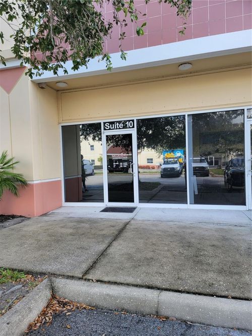 ste-10-779 Commerce Dr, VENICE, FL, 34292-1729 | Card Image