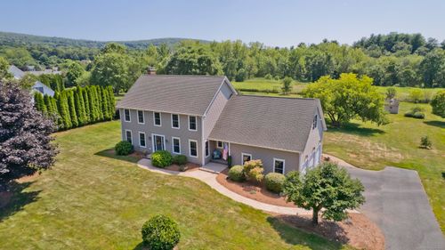 67 Partridge Run, Somers, CT, 06071-2233 | Card Image