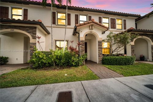 3574 W 88th Ter, Hialeah, FL, 33018-2010 | Card Image