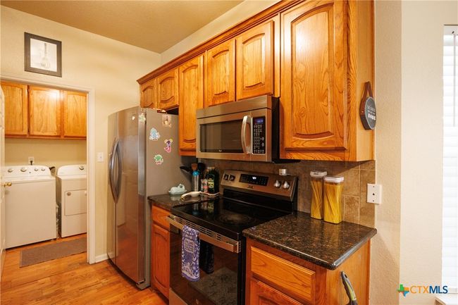 6 S Bobcat Ct, House other with 3 bedrooms, 2 bathrooms and null parking in Morgans Point Resort TX | Image 12