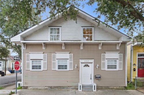 2502 Laurel St, New Orleans, LA, 70130-5524 | Card Image