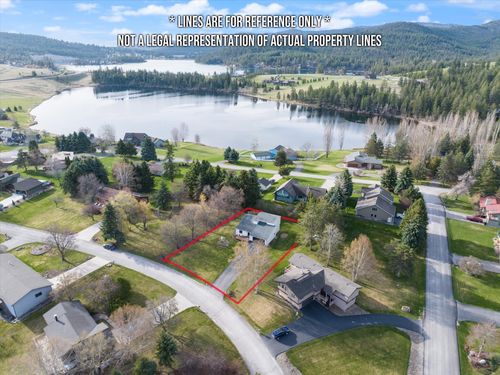 32 Hillcrest Dr, Kalispell, MT, 59901-7428 | Card Image