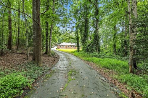 5552 Quail Ridge Ter, Chesterfield, VA, 23832-7567 | Card Image