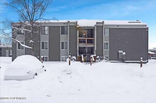 apt-d05-4660 Reka Dr, Anchorage, AK, 99508-3652 | Card Image
