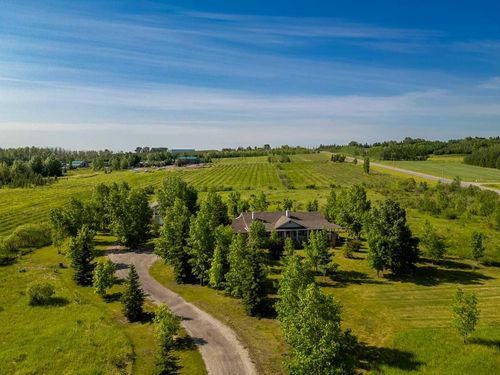 32019 314 Ave E, Foothills, AB, T1S3S4 | Card Image