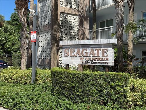 apt-304-2000 S Federal Hwy, Boynton Beach, FL, 33435-6939 | Card Image