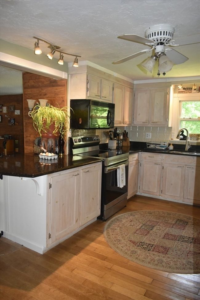 111 Northwest Rd, House other with 5 bedrooms, 4 bathrooms and 8 parking in Spencer MA | Image 13
