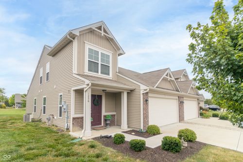 1226 Arlington Dr, Greenfield, IN, 46140-7862 | Card Image