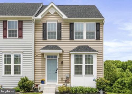 211 Ontario Dr, FALLING WATERS, WV, 25419-0180 | Card Image