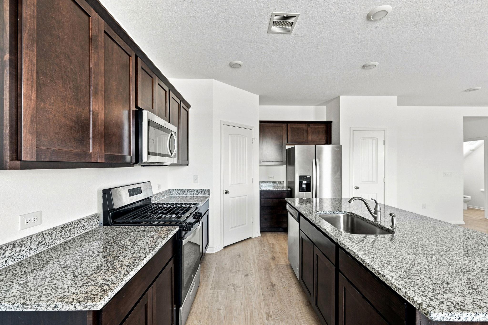Residential Lease in Georgetown 4