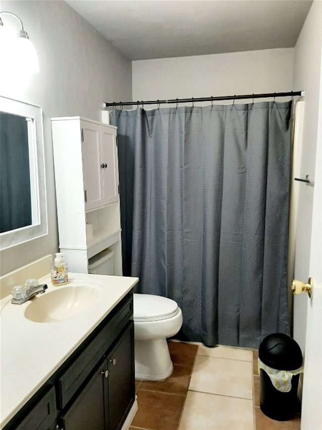 Full bath with vanity and shower/bathtub combination | Image 19