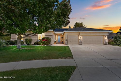6831 Island Queen Ct, Sparks, NV, 89436-6417 | Card Image