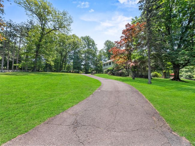 1 Finnegan Ln, House other with 4 bedrooms, 4 bathrooms and null parking in Suffern NY | Image 34