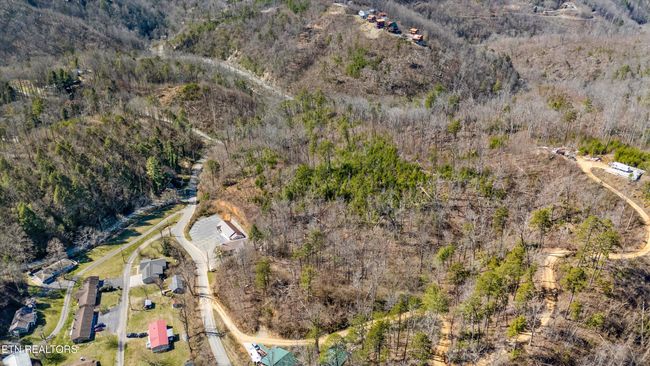 1205 Maples Manor Way, Home with 0 bedrooms, 0 bathrooms and null parking in GATLINBURG TN | Image 11