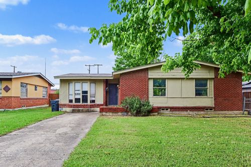2333 S Lockhart Avenue, Dallas, TX, 75228 | Card Image