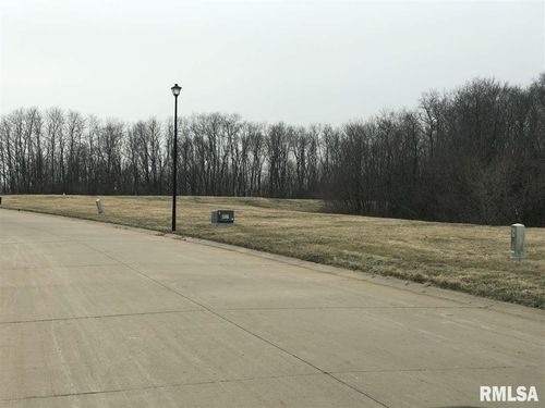 3412 S Michigan Ave, Davenport, IA, 52802 | Card Image