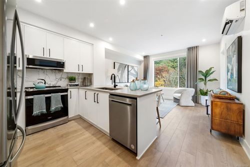 109-1371 Goldstream Ave, Langford, BC, V9B7B7 | Card Image