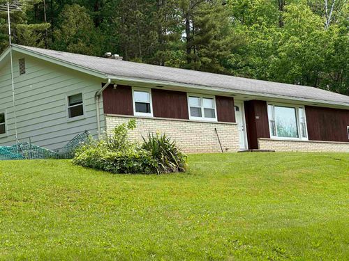 9312 Spring Valley Road, BERRY, WI, 53560 | Card Image