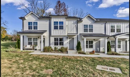 622 Hadley Village Blvd, Old Hickory, TN, 37138-1055 | Card Image