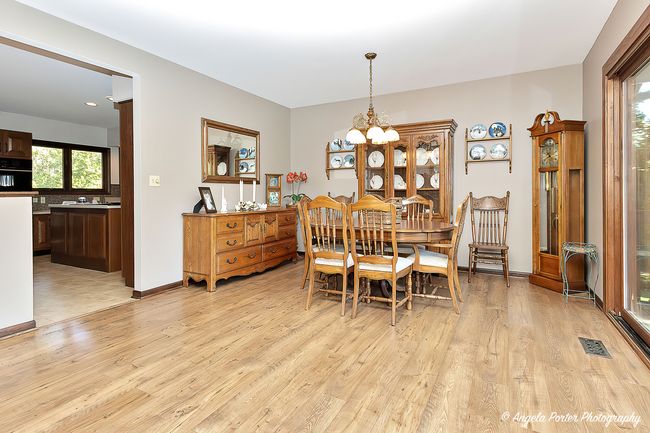 13703 Obrien Rd, House other with 3 bedrooms, 3 bathrooms and 2 parking in Hebron IL | Image 10